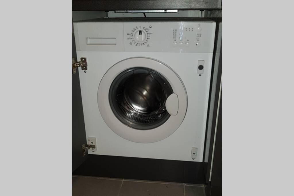 Petit Bijou Dans Le Centre De Paris Apartment Exterior photo