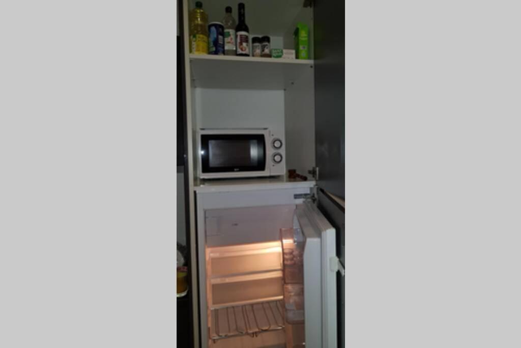 Petit Bijou Dans Le Centre De Paris Apartment Exterior photo